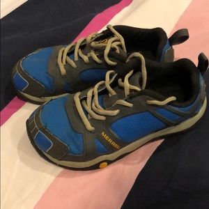 Merrell Kids sneakers sz 11